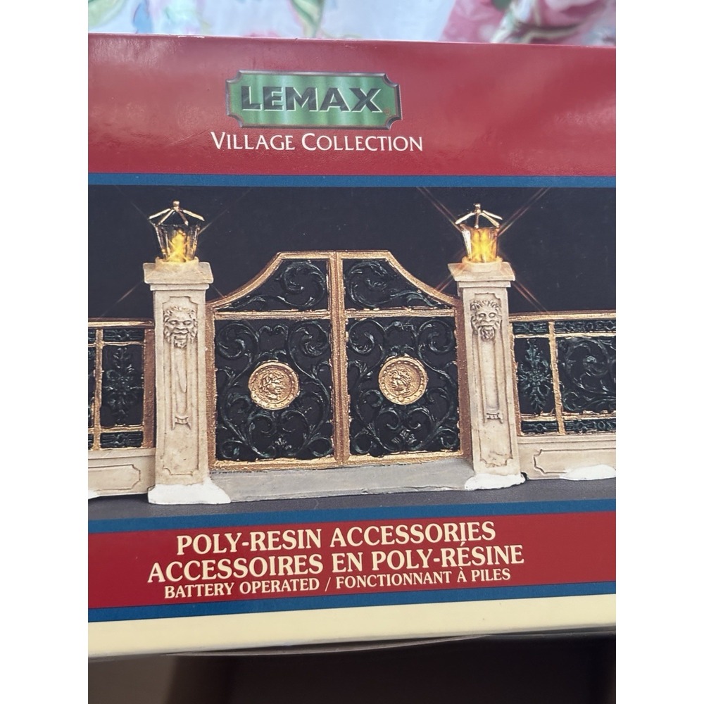 Vtg Lemax Christmas LOT of 12 NIP Village Mountain 29 Tree Victorian Fence Light - Picture 5 of 13